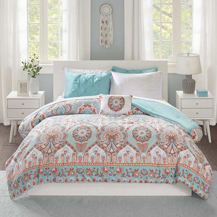 Vinnie Boho Comforter Set with Bed Sheets